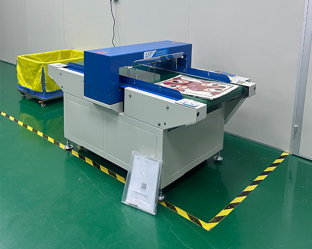 精準(zhǔn)守護(hù)每一寸安全，連新送貨上門? ?——地墊檢針機(jī)，讓隱患無處藏身