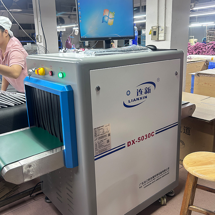 老客戶多次下單——DX-5030C智能X光機(jī)、手袋包包可視化驗釘機(jī)